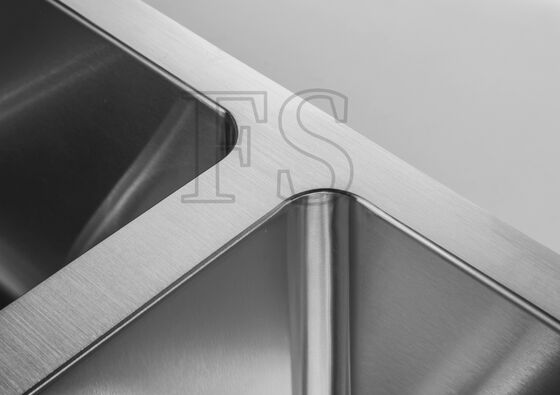 Popular High-End Multifunctional Double Bowl Sinks Custom Size Handmade Sus304 Stainless Steel Undermount Durable Scratch-Resistant Kitchen Sinks